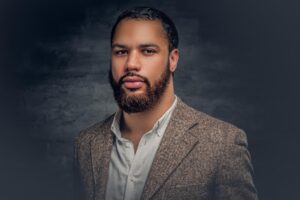 Useful & practical headshot tips.